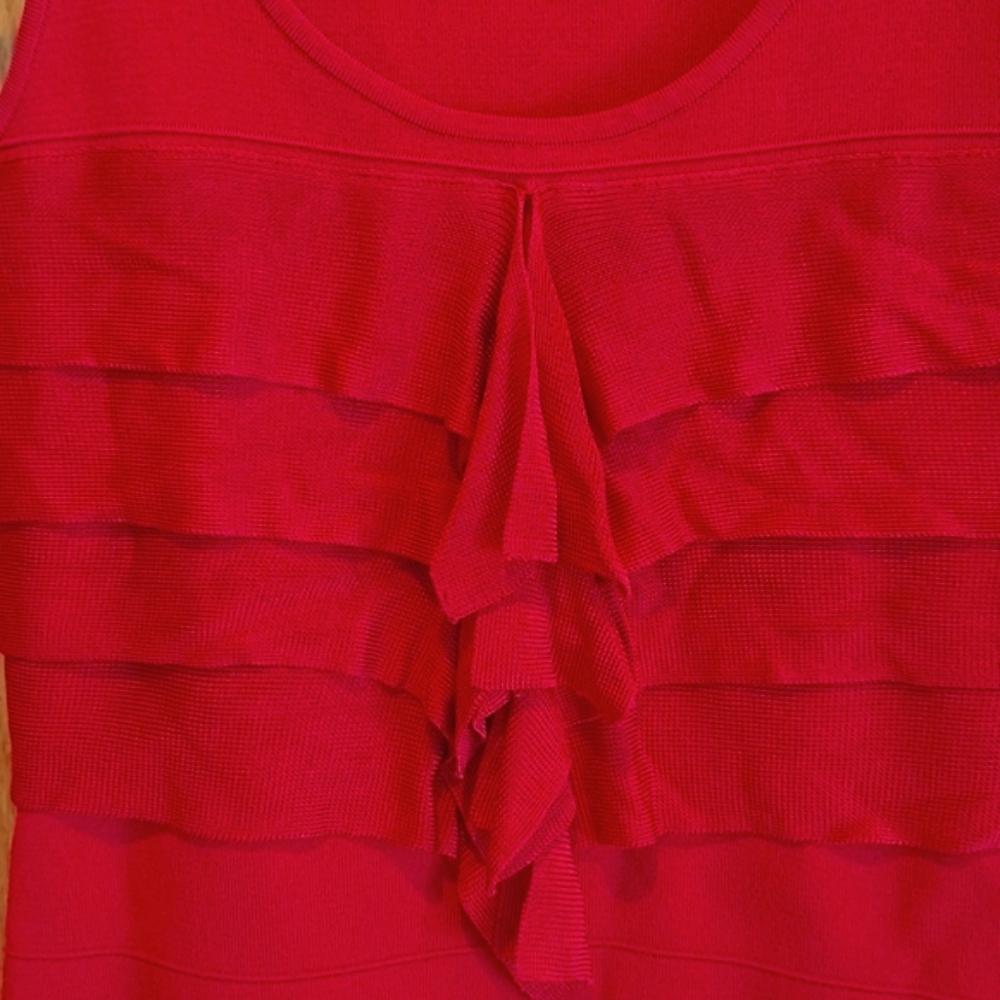 EXPRESS Red Ruffle Bodycon Dress - Picture 3 of 6